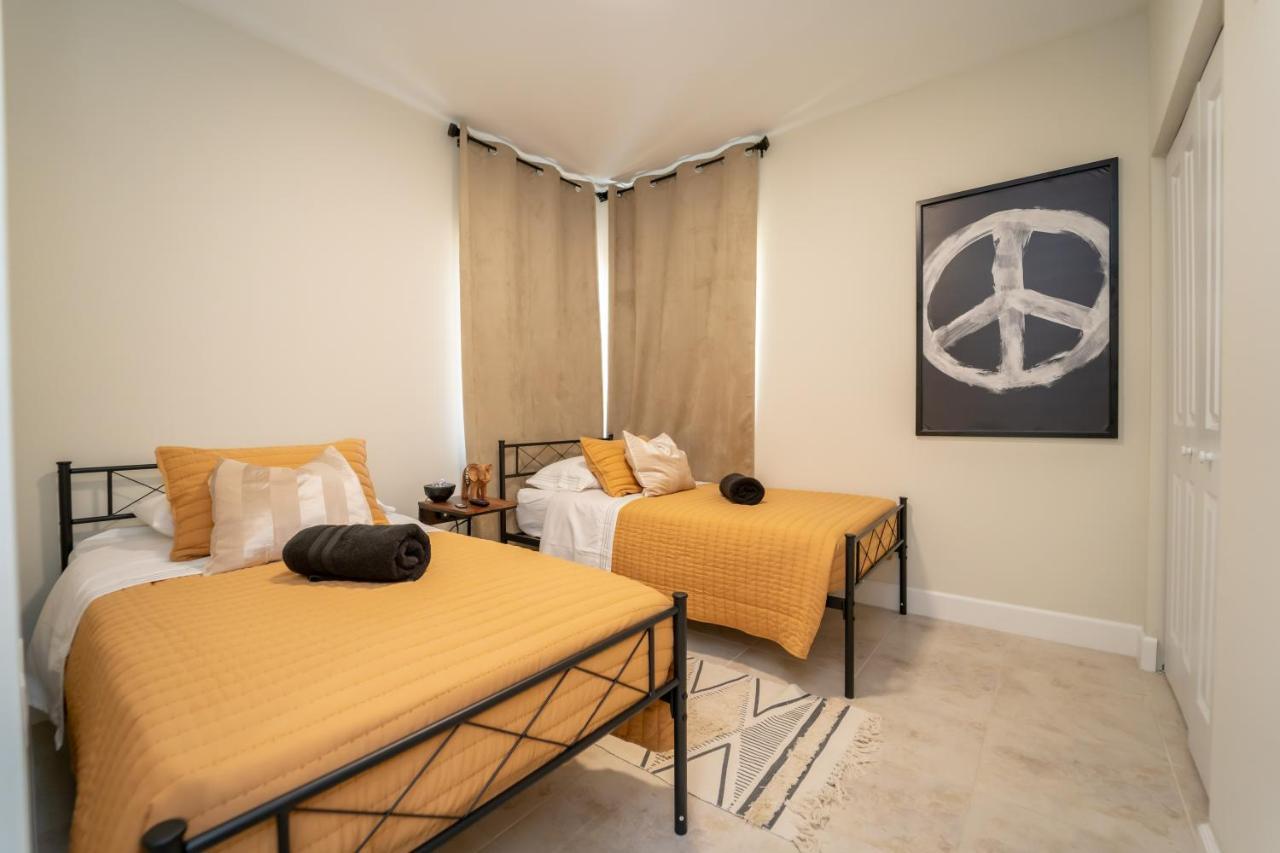 Luxury Miami Vacation! Next To Wynwood & Design District Apartamento Exterior foto