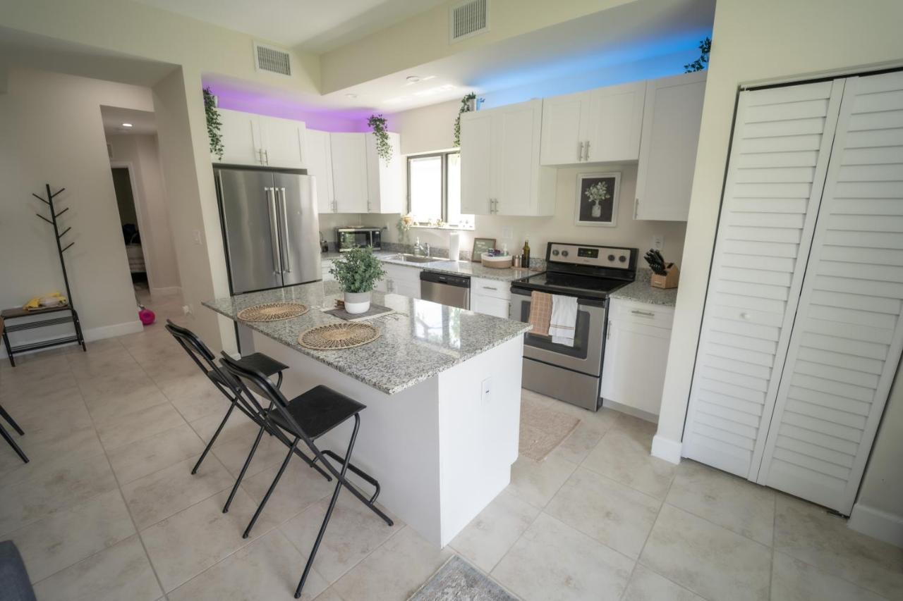 Luxury Miami Vacation! Next To Wynwood & Design District Apartamento Exterior foto